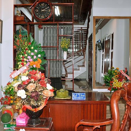 הואה Ngoc Tung Mini Hotel מראה חיצוני תמונה