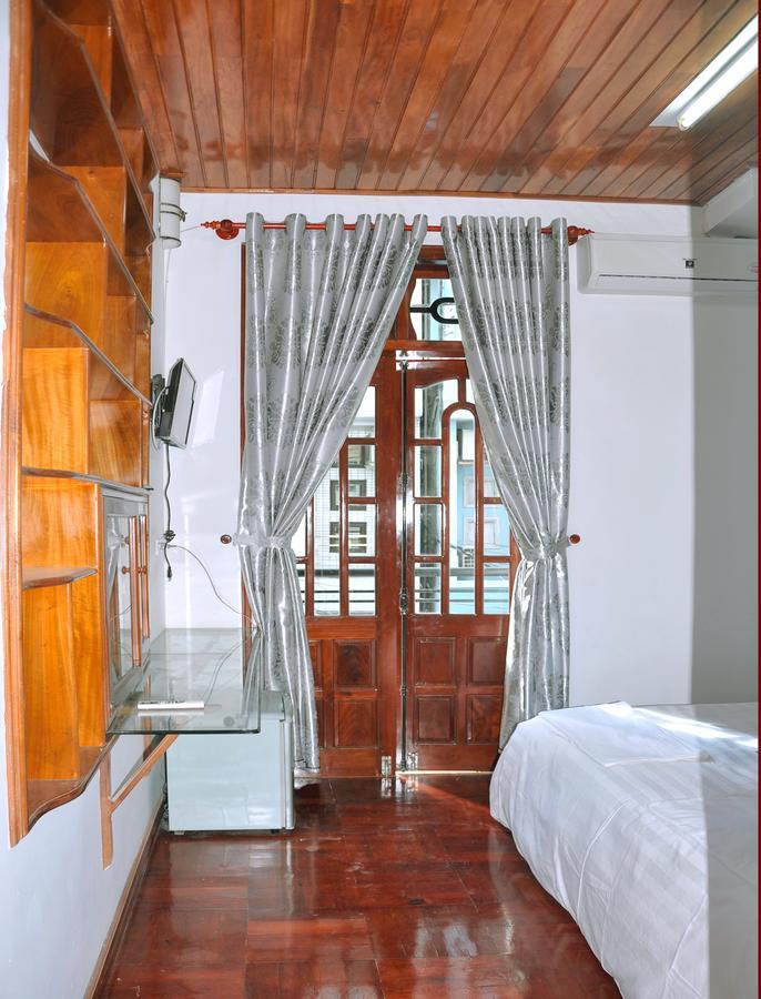 הואה Ngoc Tung Mini Hotel מראה חיצוני תמונה